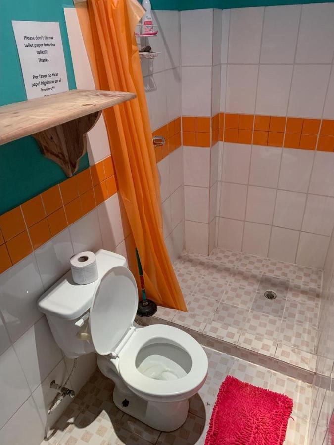 Valerie Emanuel Apartments Бокас Екстер'єр фото